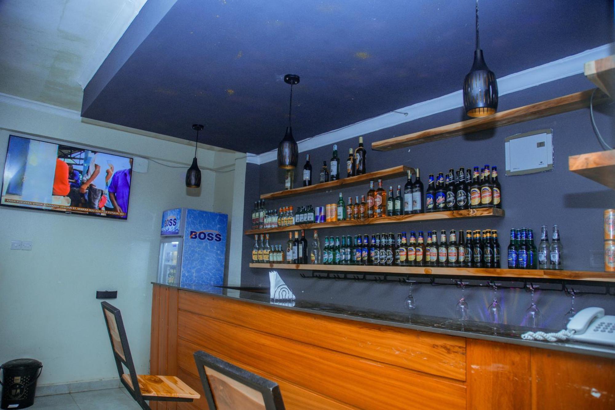 Le Grand Marie Hotel Dar es Salaam Bagian luar foto