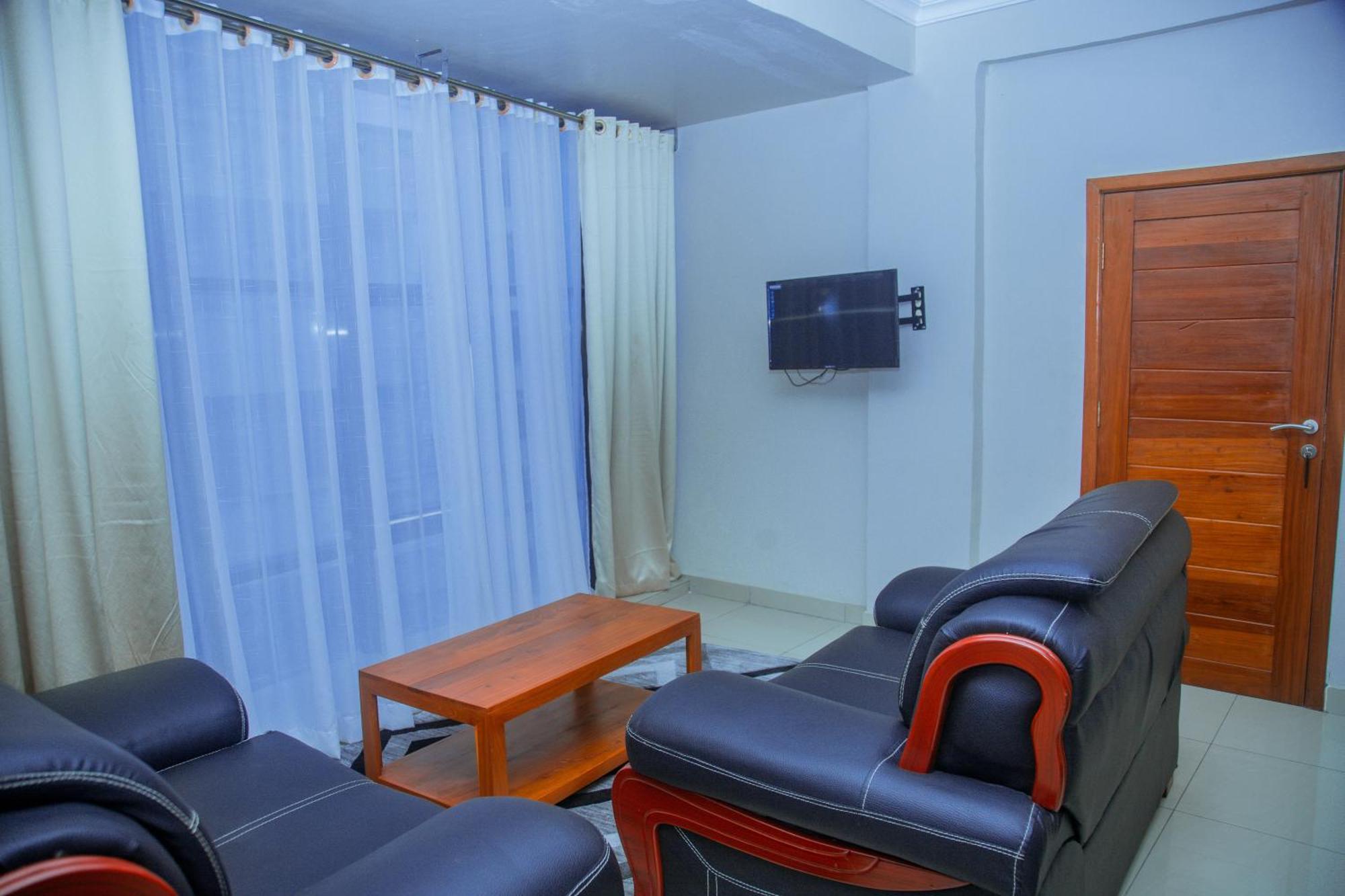 Le Grand Marie Hotel Dar es Salaam Bagian luar foto