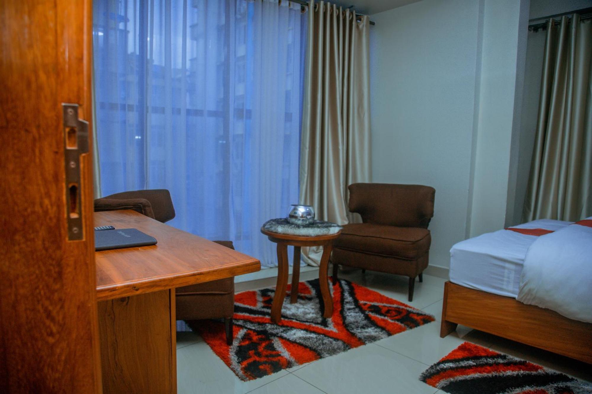 Le Grand Marie Hotel Dar es Salaam Bagian luar foto